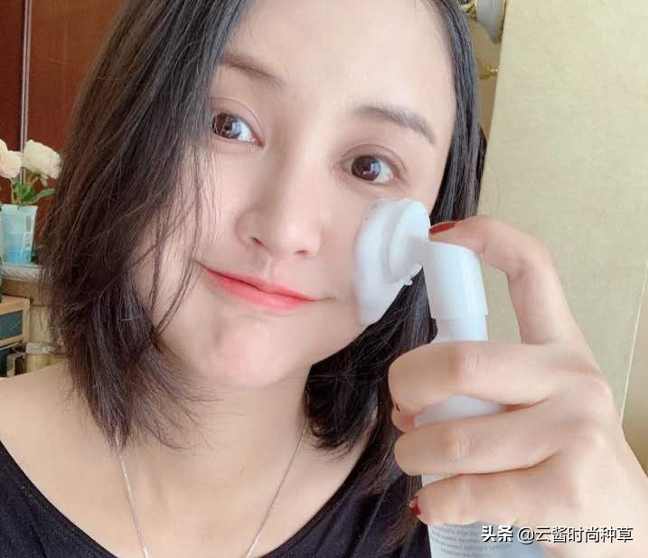 屈臣氏爆款洗面奶测评,屈臣氏洗面奶推荐控油不拔干