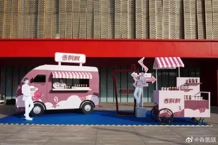 最火爆的地摊产品有哪些品牌,地摊经济火了下一个火的板块