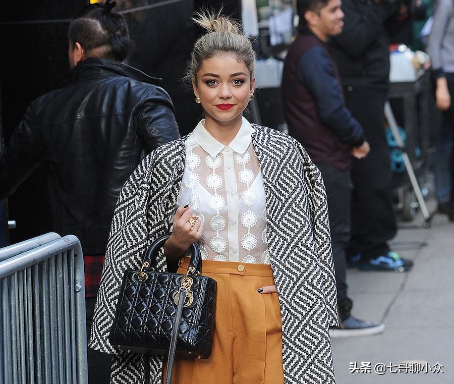 最值得收藏的十款包包,10款时尚圈最受宠的轻奢包包