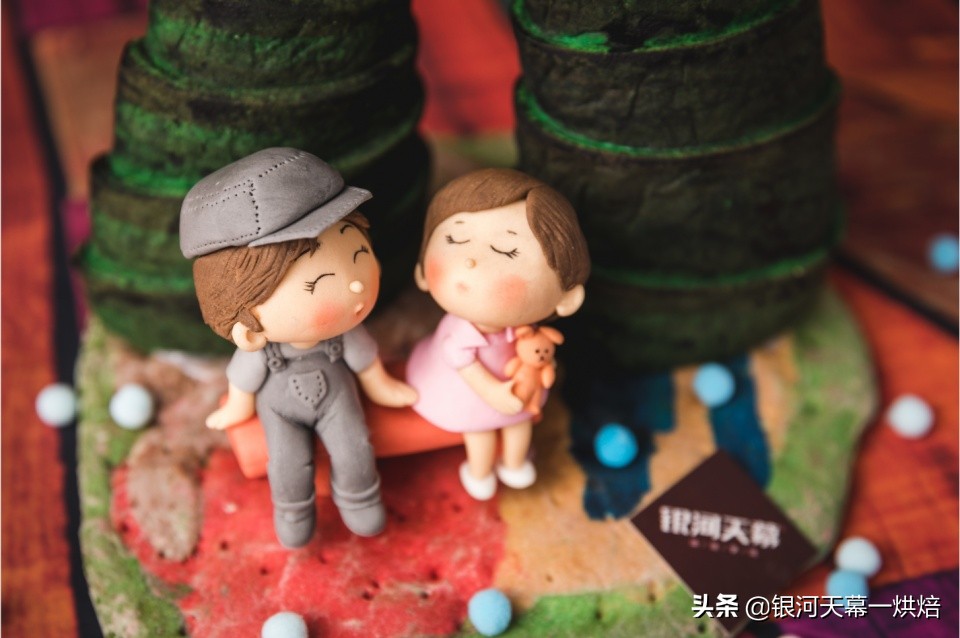 韩式蛋糕甜品培训班,银河天幕烘焙培训靠谱吗