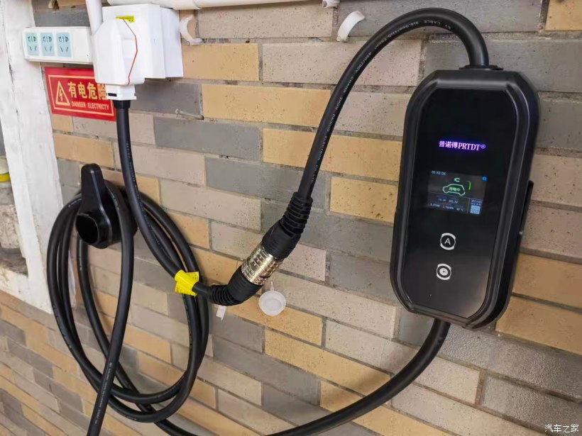 特斯拉官方充电桩怎么选,特斯拉modely用普诺得还是挚达