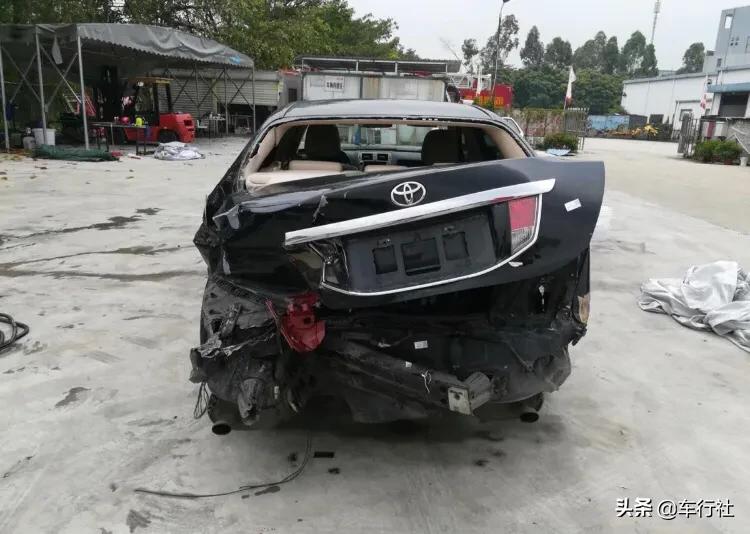 13代皇冠防撞梁拆解,13.5代皇冠前后防撞梁拆解