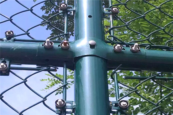 体育场围网安装教程,运动场围网安装方法