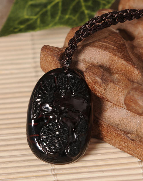 我的爱好之一是的英语,我的爱好之一是弹钢琴用英语怎么说