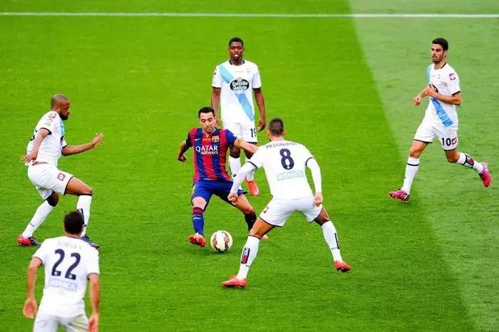 中场远射集锦莫德里奇,皇马中场核心莫德里奇训练视频