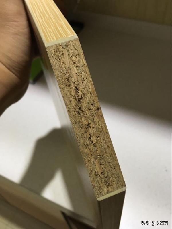 全屋定制衣柜板材纯实木板,实木免漆板衣柜多少钱一平方