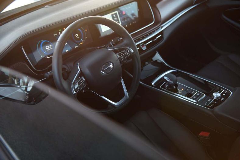 朗逸plus和传祺ga6应该怎么选,朗逸和传祺ga6哪个性价比高