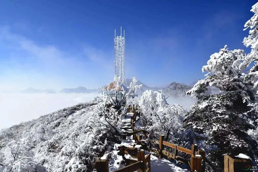川西泡温泉看雪景,川西12月份最佳雪景泡温泉的地方