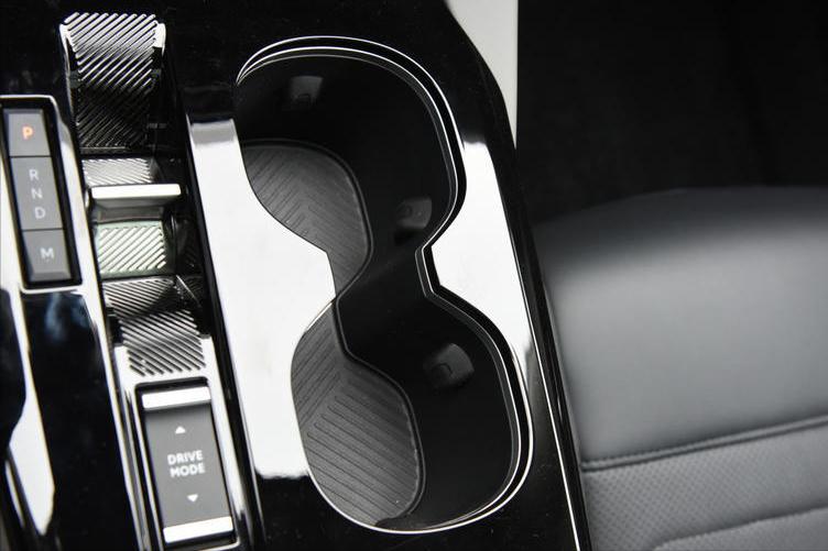 凡尔赛c5x和思域谁安全,凡尔赛c5x对比cx4百公里加速