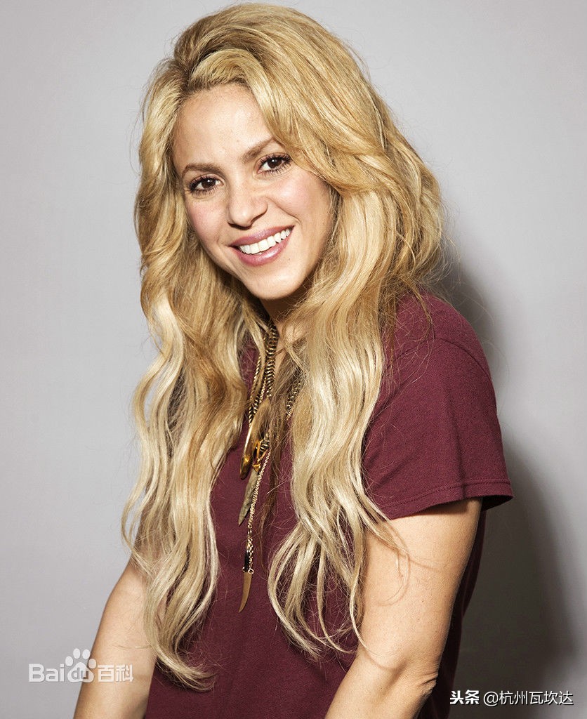 瓦坎达歌曲,南非世界杯主题曲waka夏奇拉