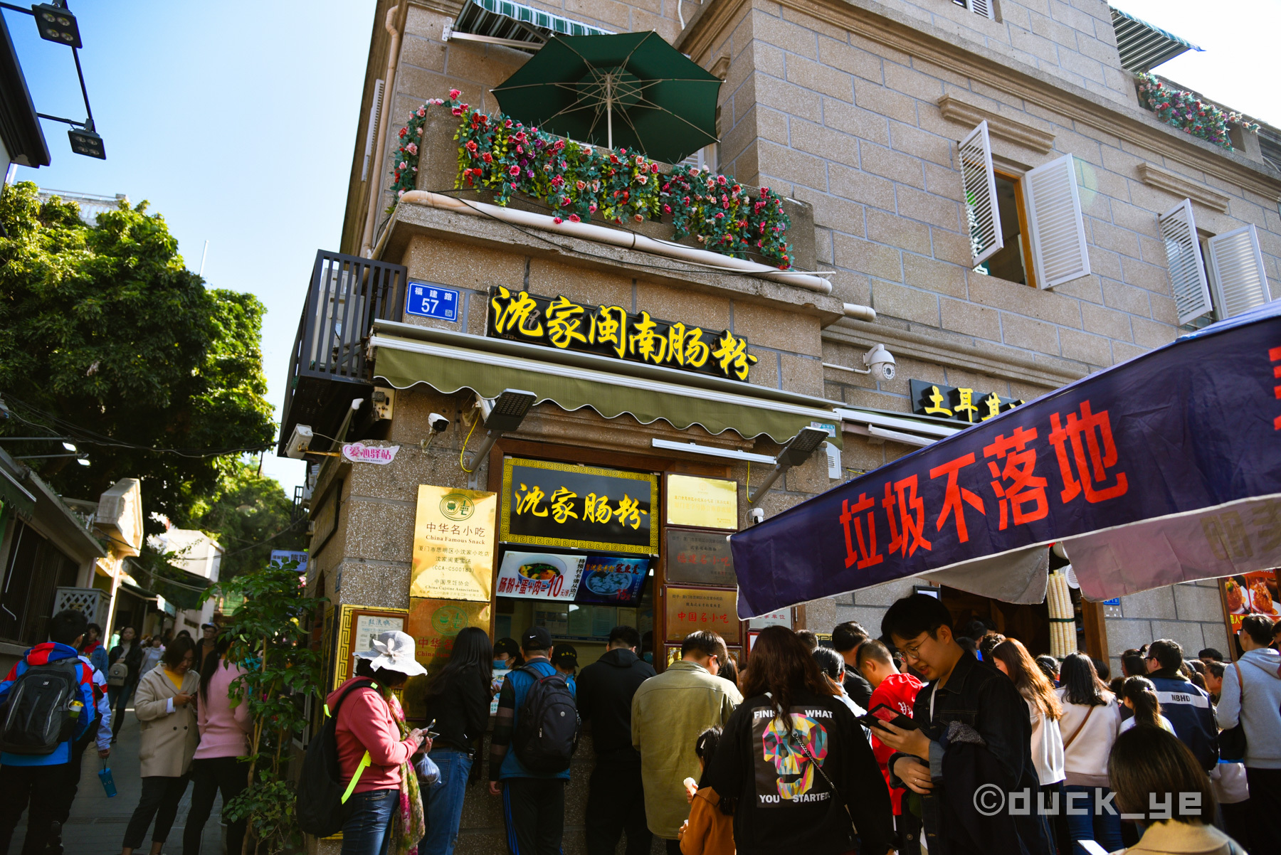 厦门本地人鼓浪屿旅游攻略,本地人带游客去鼓浪屿去哪个码头