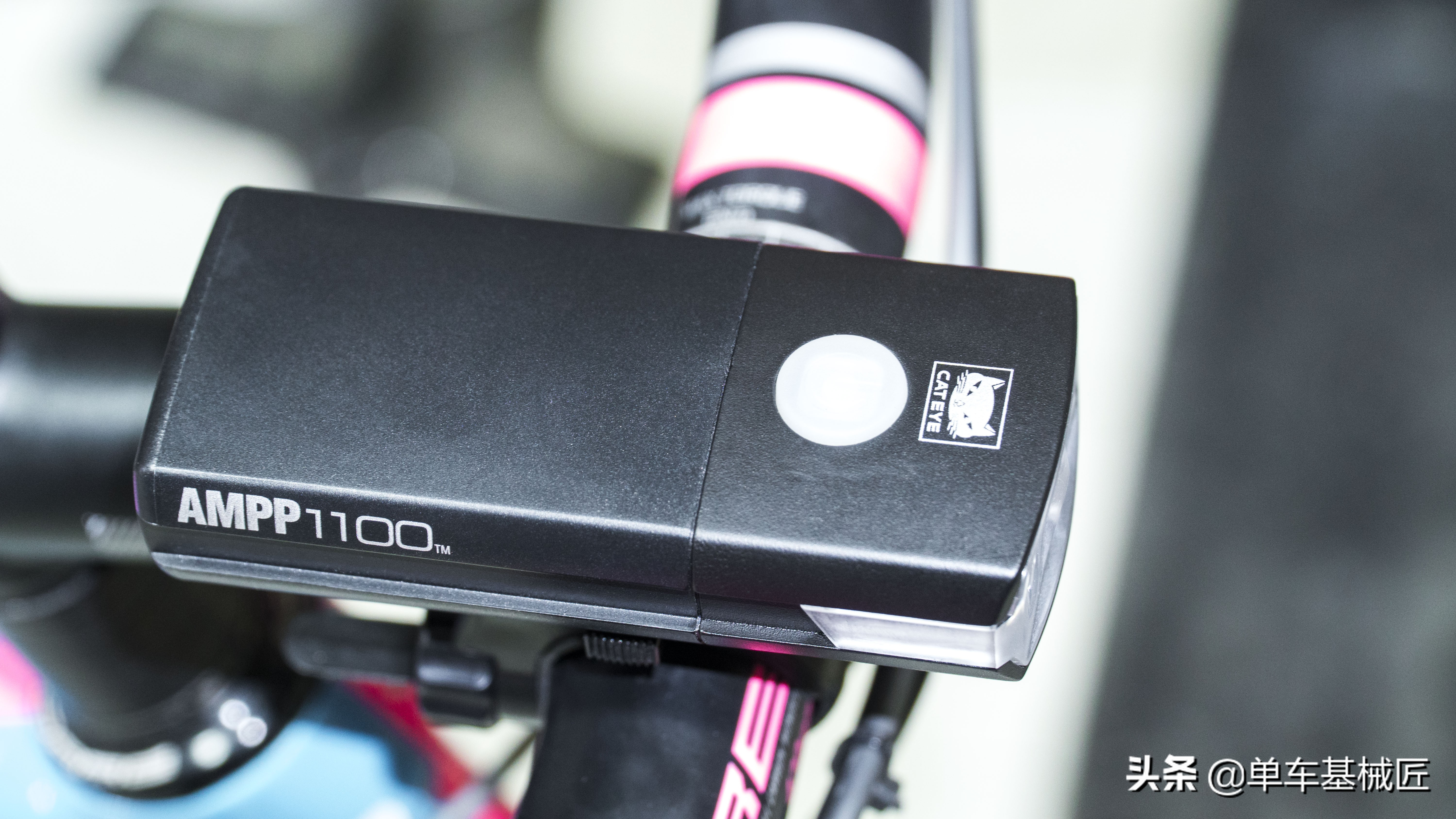 猫眼骑行灯测评,猫眼车灯好吗