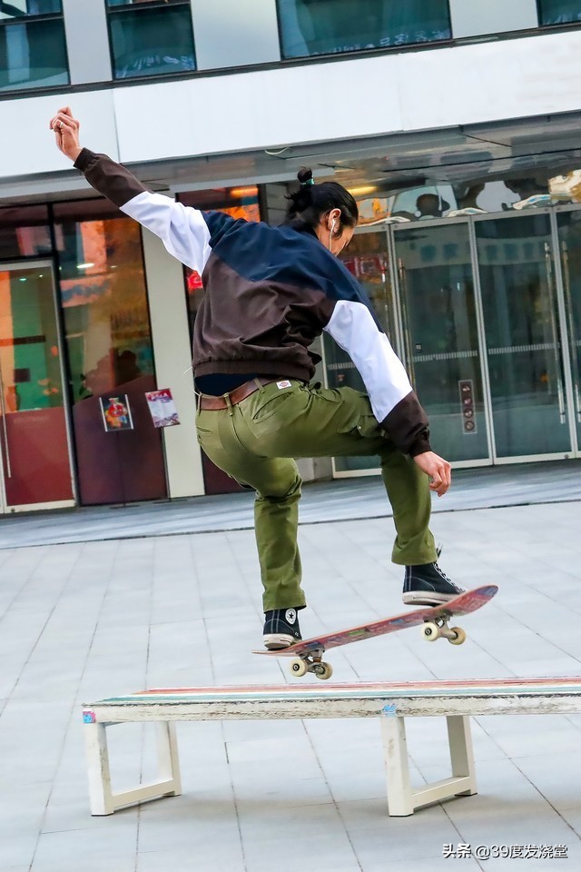 目前公认最好的拍照卡片机,推荐一款比手机拍照好的卡片机