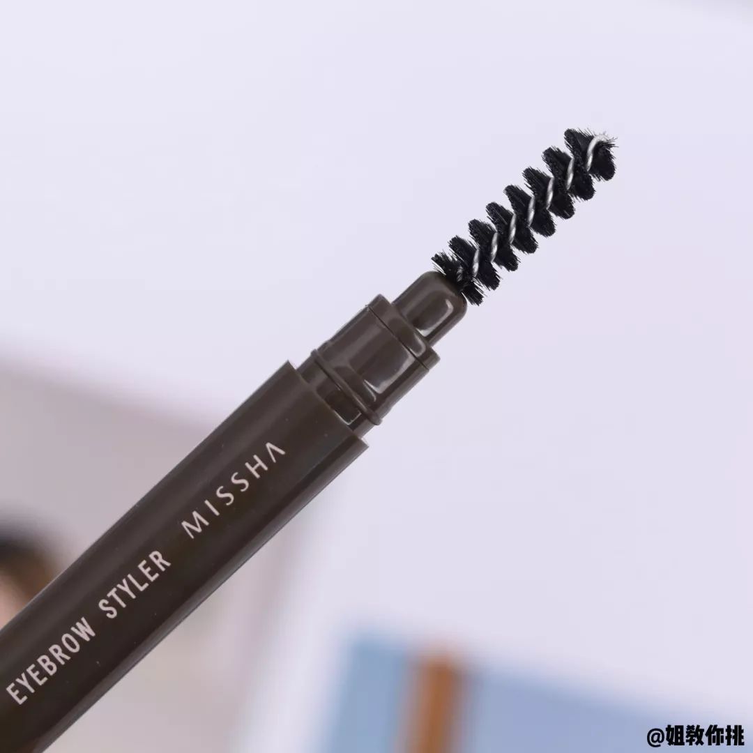 这些几十块的彩妆真的能用?测评之后我居然爱了……