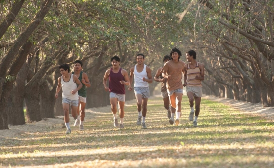 麦克法兰回到未来,麦克法兰奔跑的是灵魂的自由