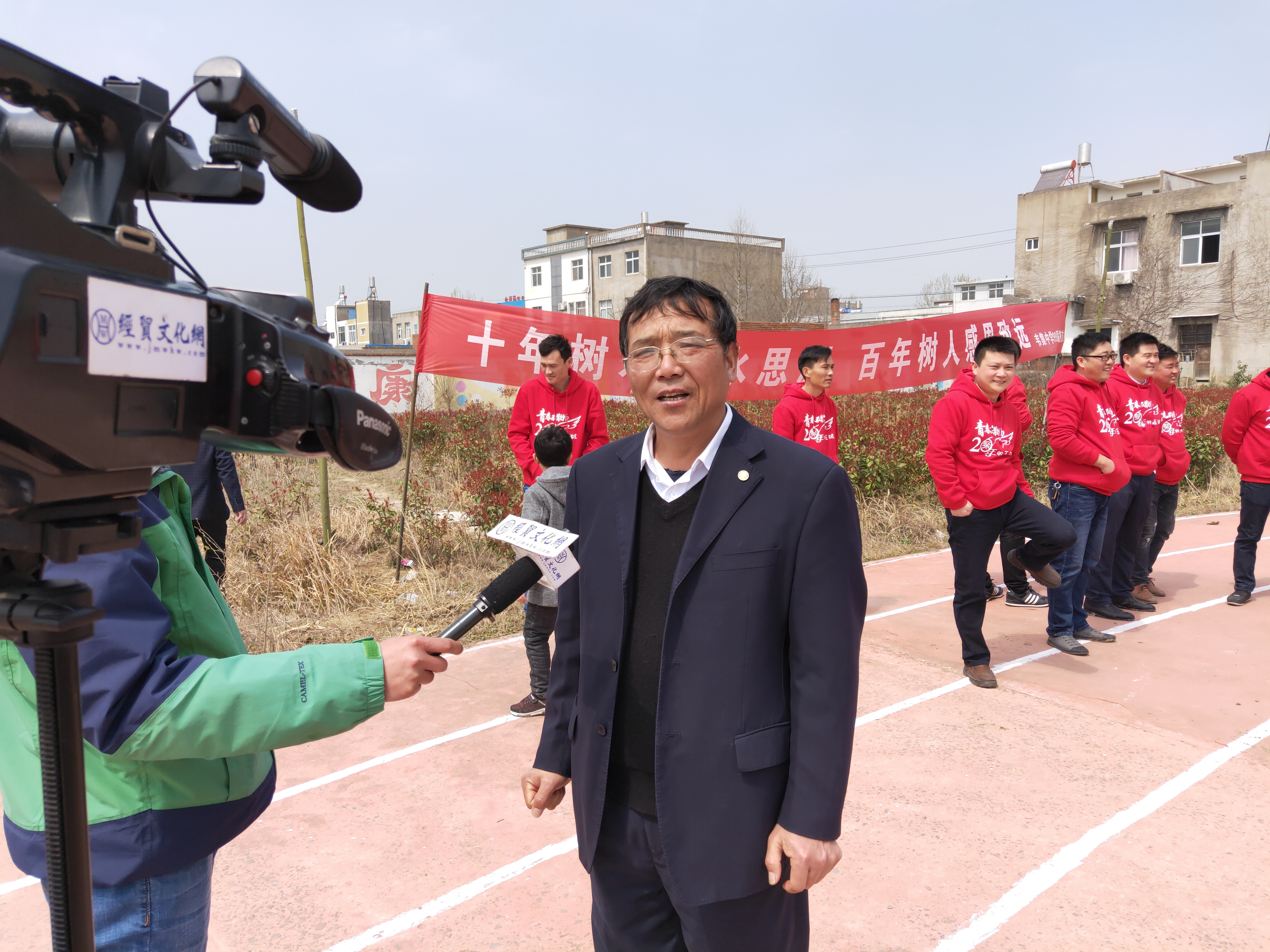 青葱岁月犹在廿载初心依旧—韦集中学99届校友毕业二十周年返校