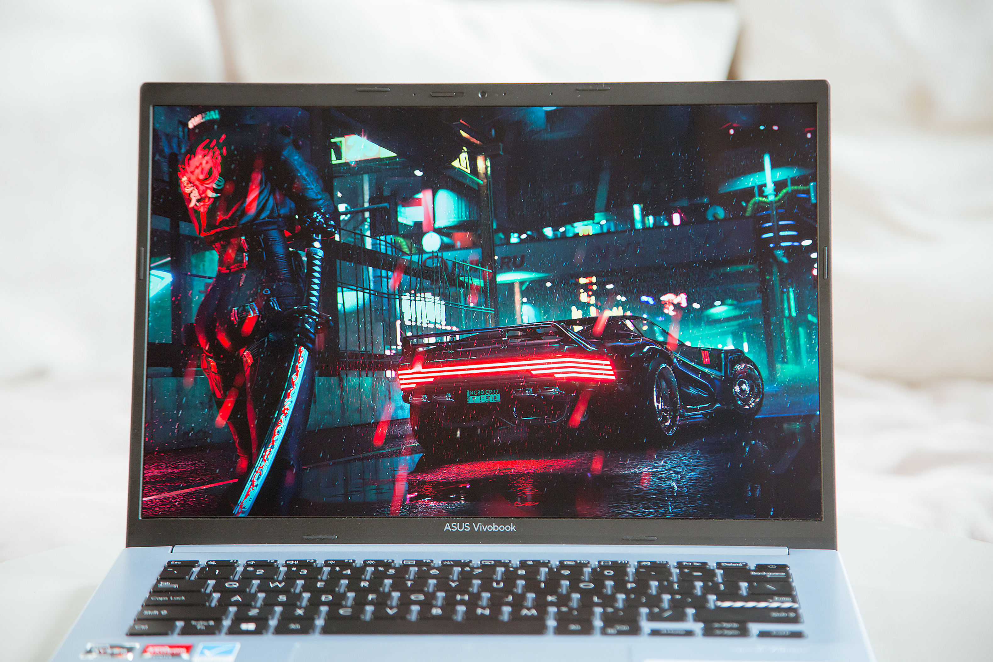 华硕笔记本屏幕有没有不漏光的,华硕rogips屏漏光算毛病吗