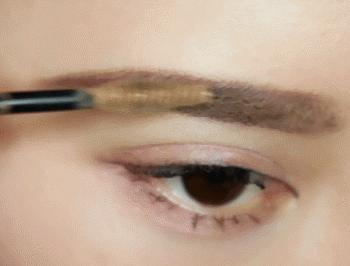 眉毛老是画不好有什么技巧,做梦画眉毛一直画不好