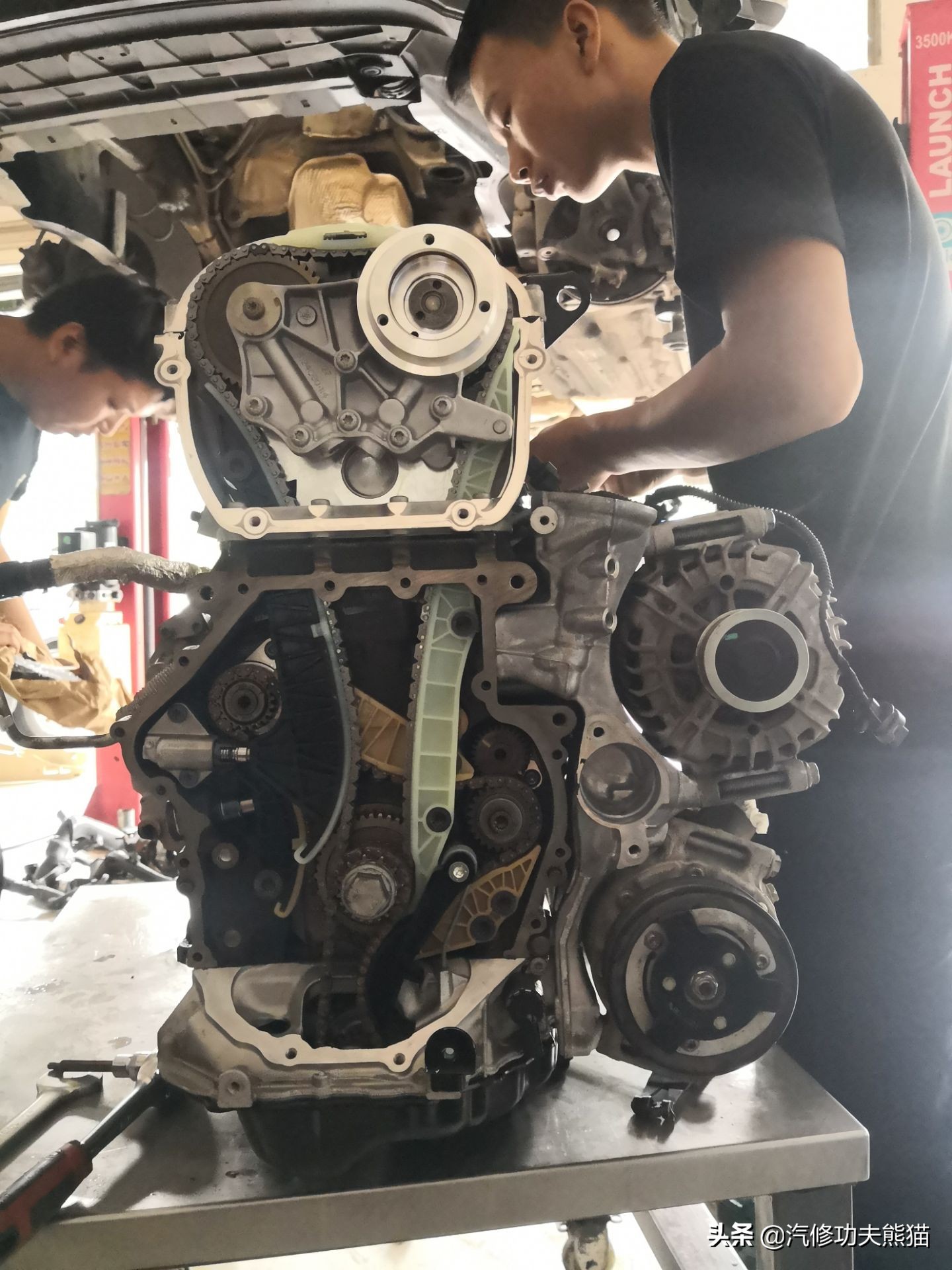 大众cc烧机油一般问题出现在哪里 (大众cc烧机油是什么表现)