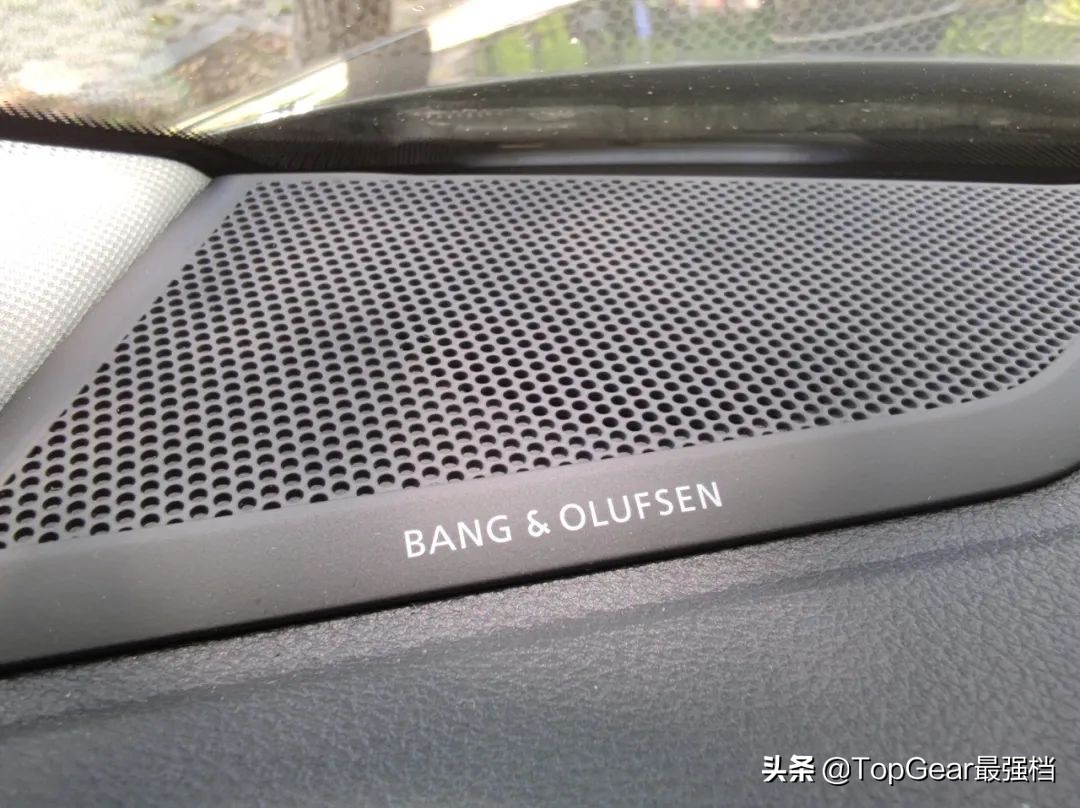 奥迪q3侧颜图片,奥迪q3轿跑美背