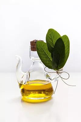 甜杏仁油适合哪种肌肤,单方甜杏仁油