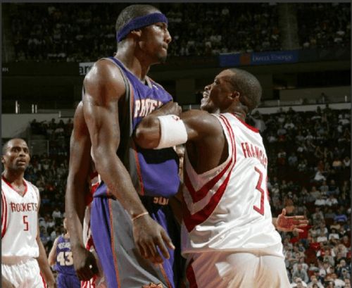 nba为兄弟出头的名场面,nba为队友出头瞬间安东尼