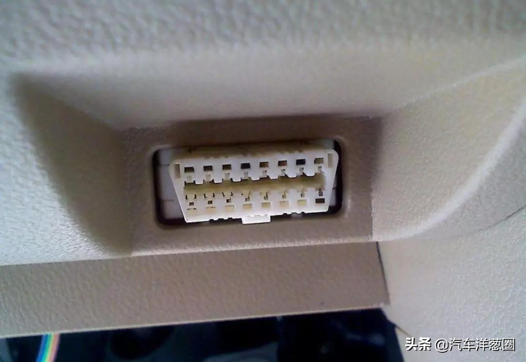 汽车电瓶选最便宜的还是好一点的,老司机选合资车