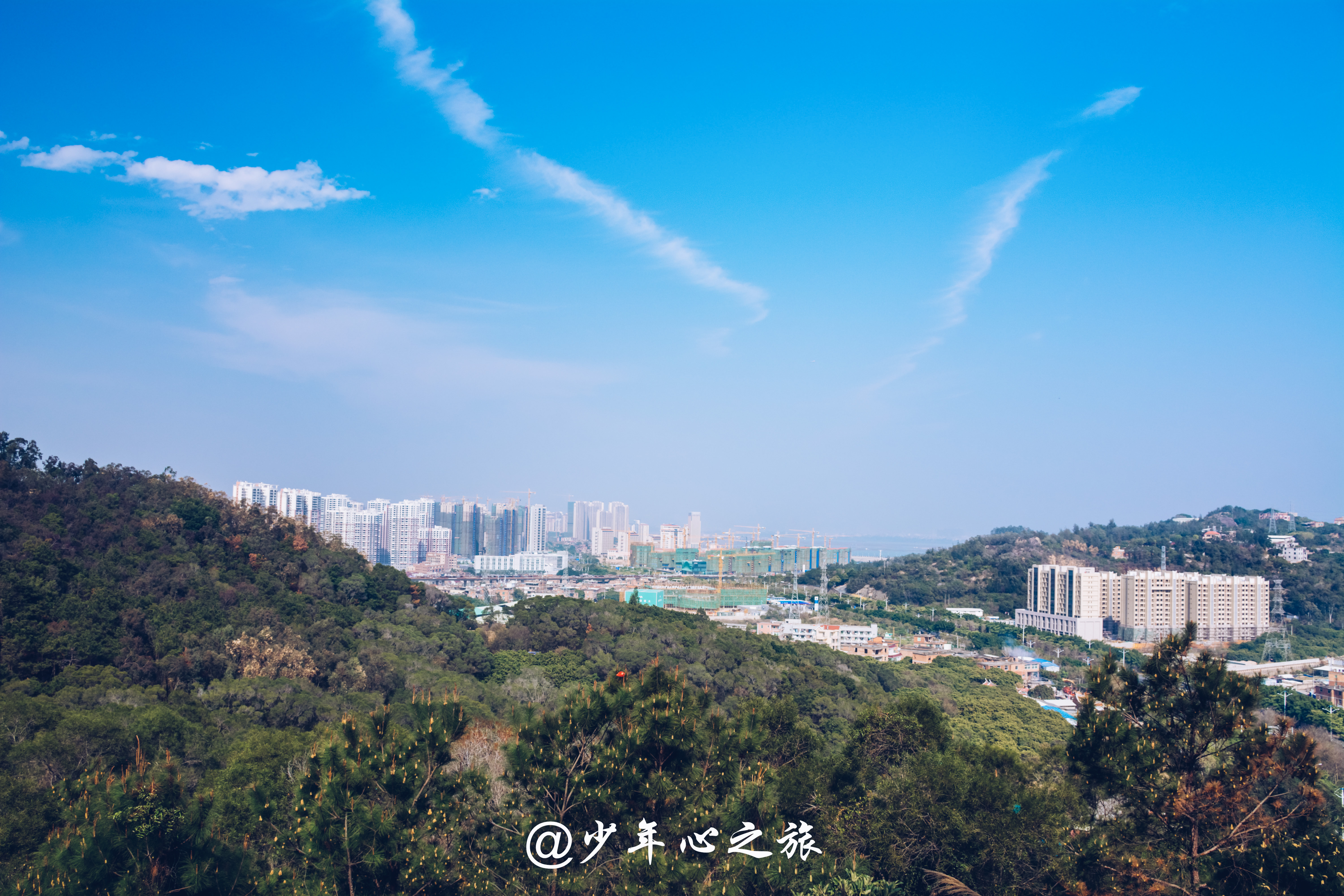 泉州大坪山空中玻璃栈道,福建泉州最大的玻璃栈道