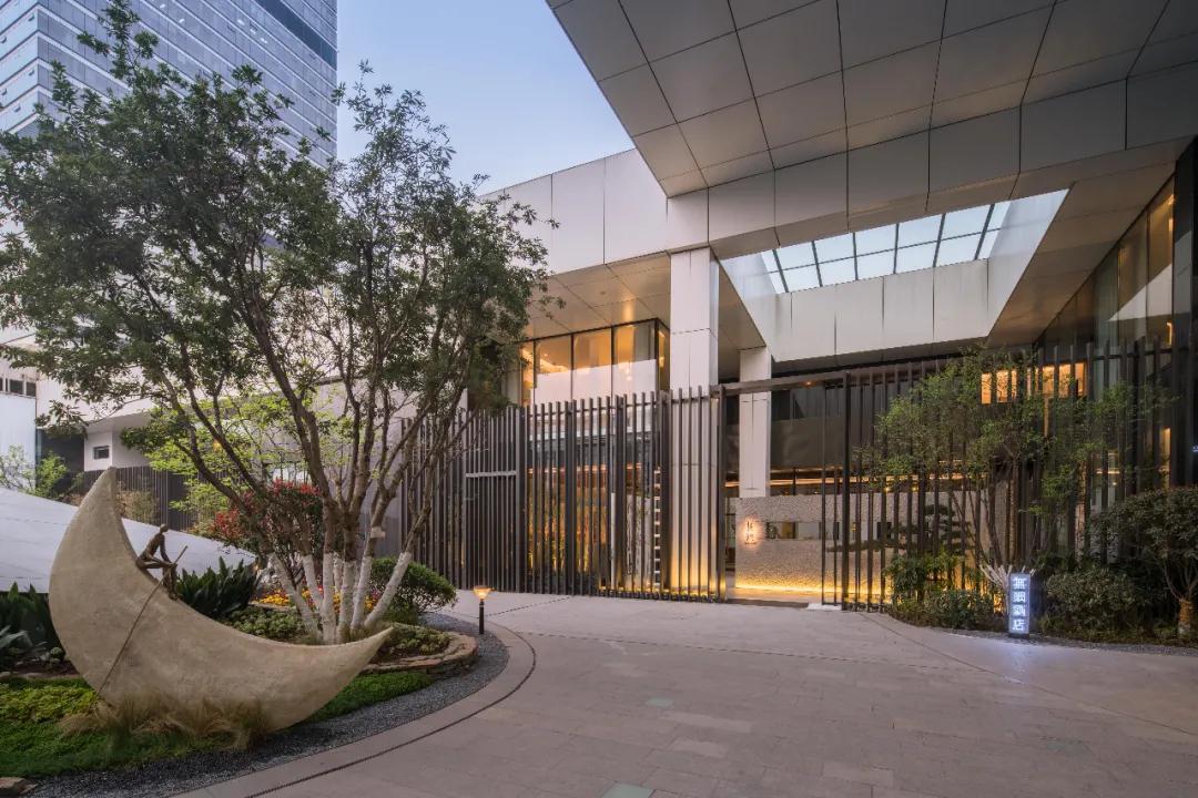 一座商场对一个城市的影响,万象城商业价值