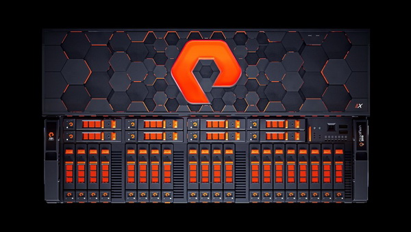 PureEvergreen协助客户无中断、不停机地升级至全新FlashArray