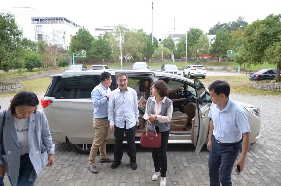 鐧捐儨涓浗瀹夊窘鍏徃,鐧捐儨涓浗瀹夊窘