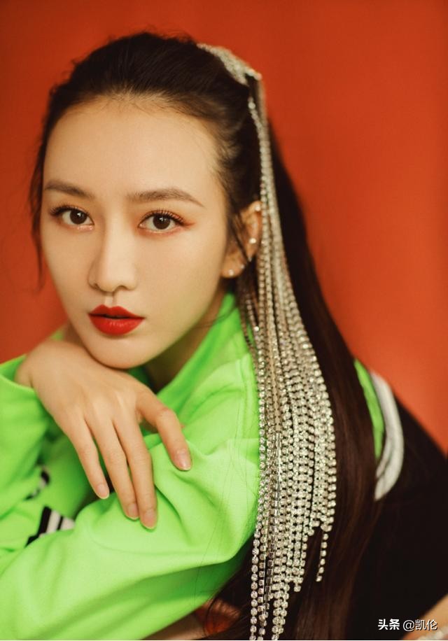 王鸥早期红毯,王鸥黑色发绳