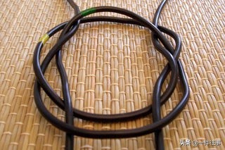 玻璃瓶怎么打结最牢固,带把手的提水桶