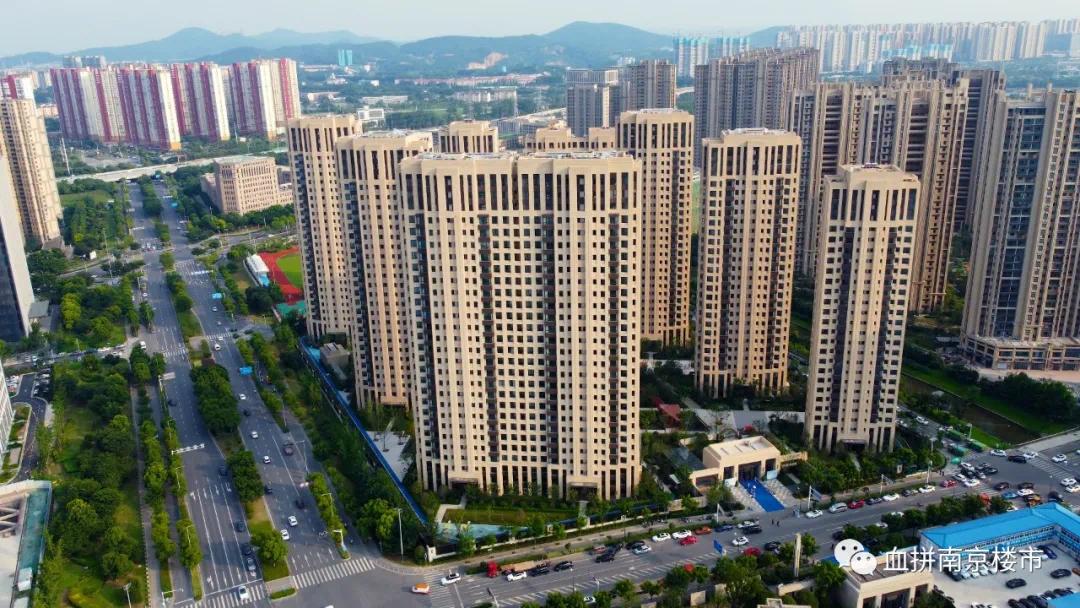 南京河西10盘齐开,南开新盘放风价