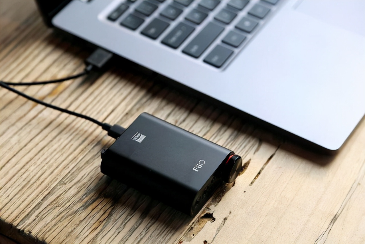 双11如何便宜的玩苹果HIFI？选购、上手、搭配，一个不能少