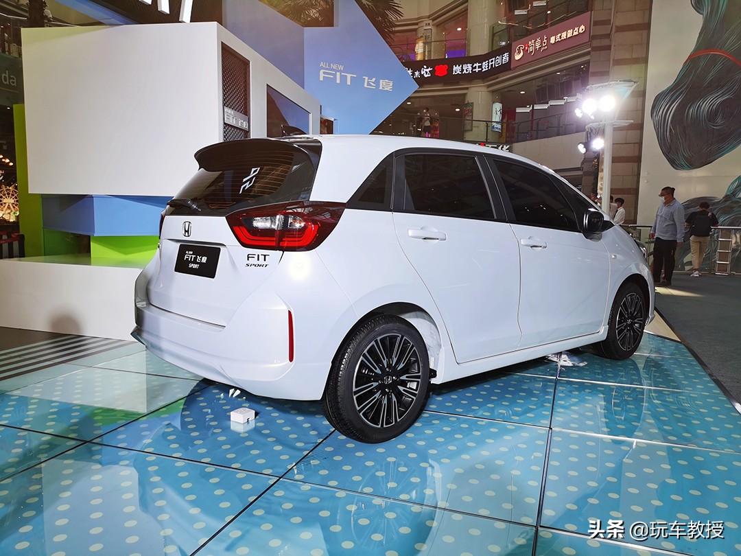 全新飞度最新款,全新飞度潮越