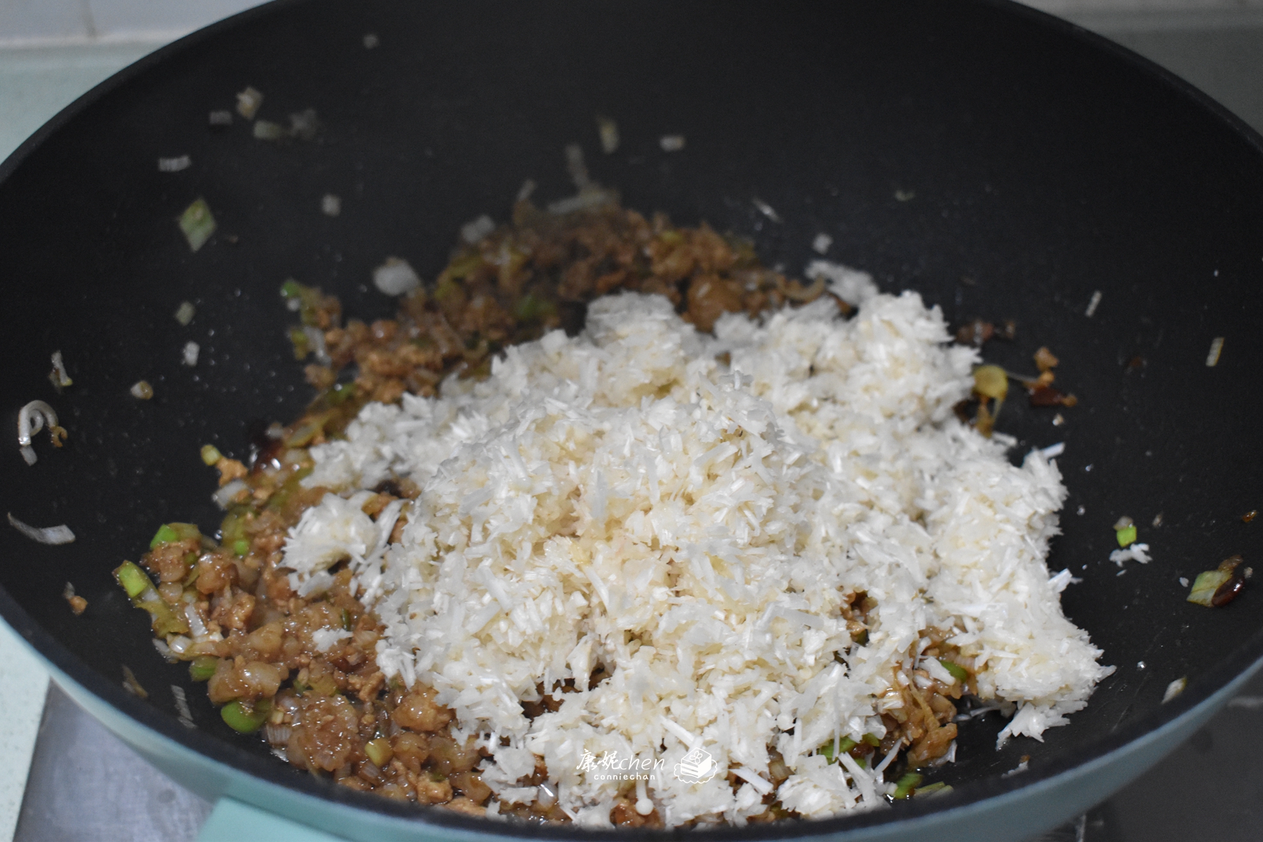 家里包子馅儿怎么做,家里肉菜包子馅儿怎么做