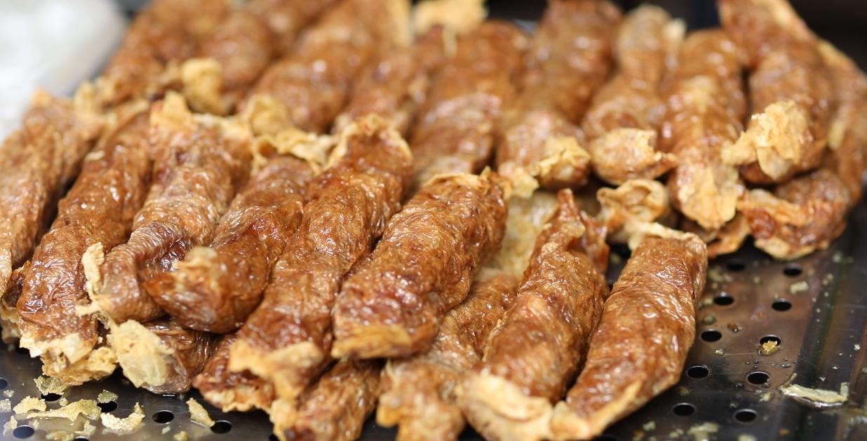 可能算是厦门最古老的菜市场了林依轮谢霆锋都来逛过！