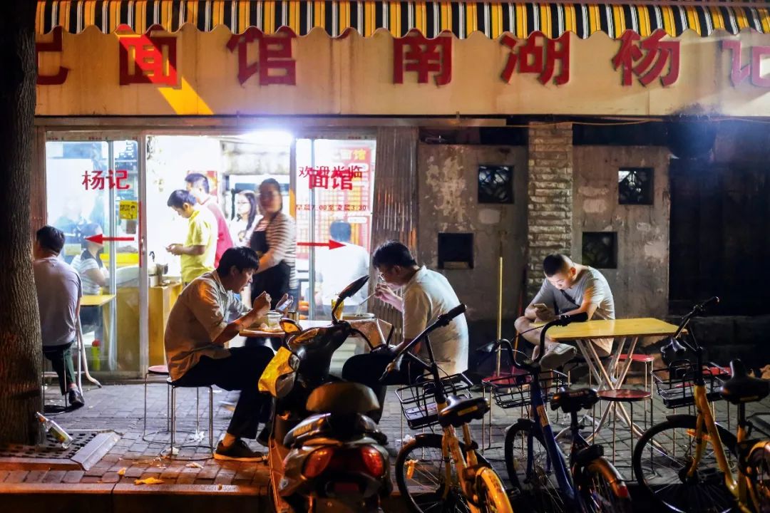 在南京吃早茶去哪里,从南京早起去苏州吃生煎