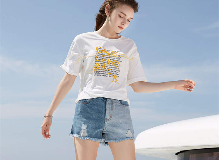 矮个子女生如何选短裤,女生怎么挑运动短裤