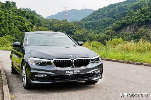 宝马五系和雷克萨斯es300h哪个好,有人说宝马5系便宜