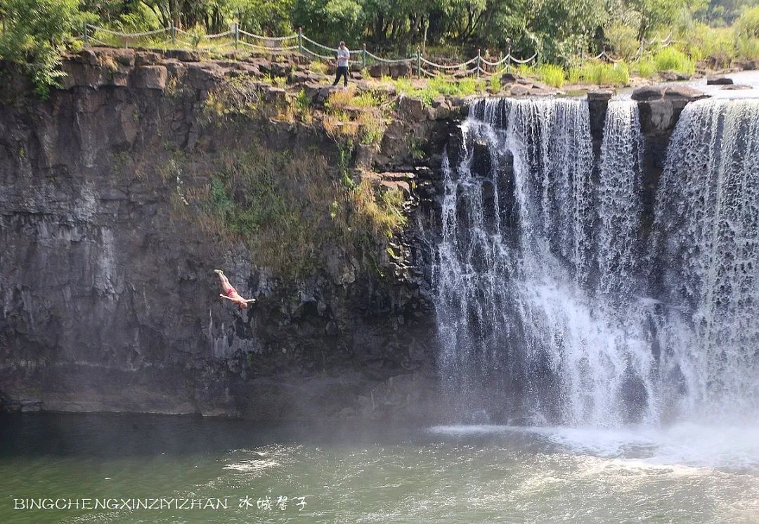 镜泊湖是堰塞湖吗,高山熔岩堰塞湖镜泊湖