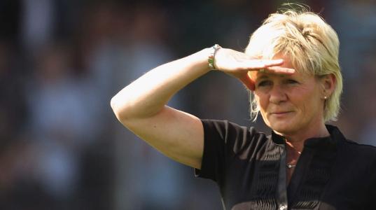 三八妇女节女人也能顶起半边天,妇女节妇女能顶半边天