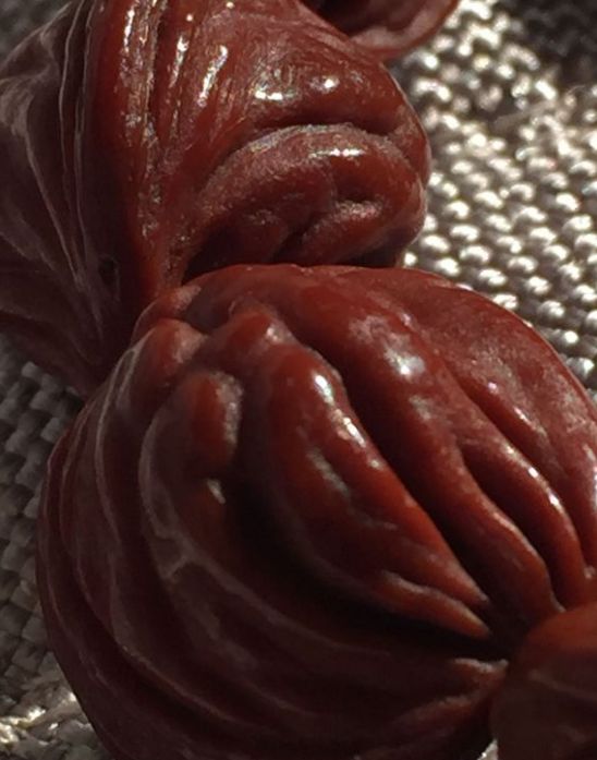 桃核辟邪神器,桃核能辟邪真实事件