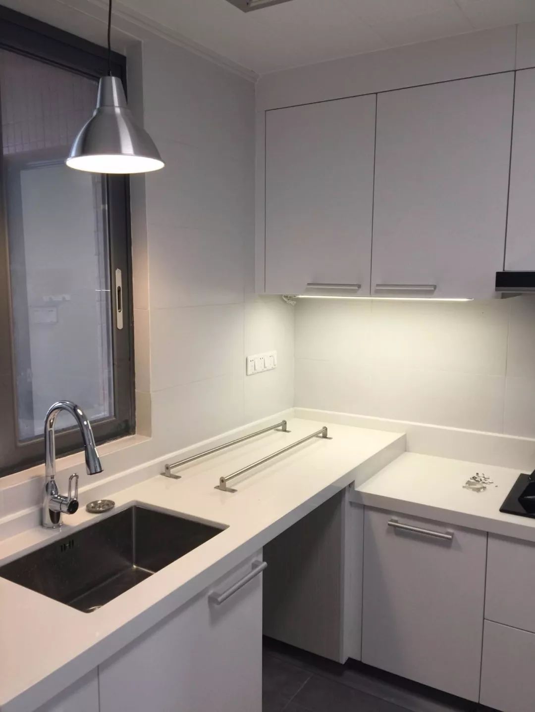 橱柜留空的好处,橱柜留空气洞好还是不好