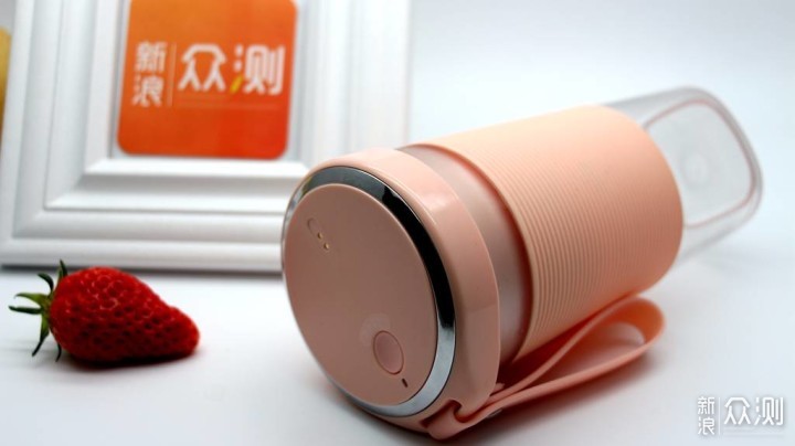 有了它就能喝到纯天然果汁了,有了它随时可以鲜榨果汁