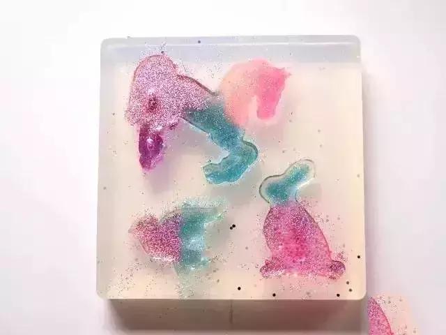 水晶耳环自制,滴胶耳环制作法