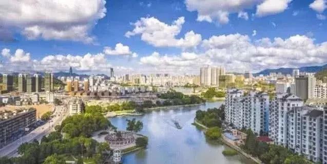 我国最会做生意的城市，仅商人就超过200万，当地的方言很难懂