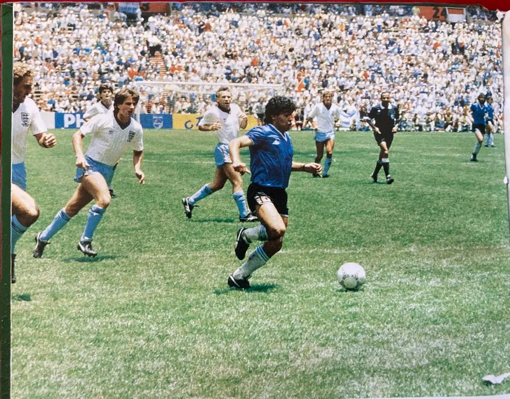 贝利和马拉多纳谁是球王,贝利和马拉多纳谁厉害