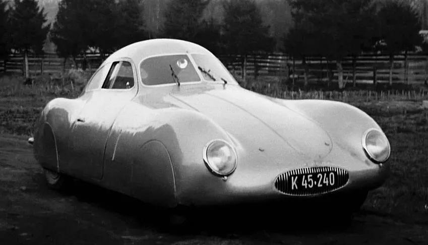 保时捷和法拉利标志的马一样吗,法拉利唯一的对手保时捷